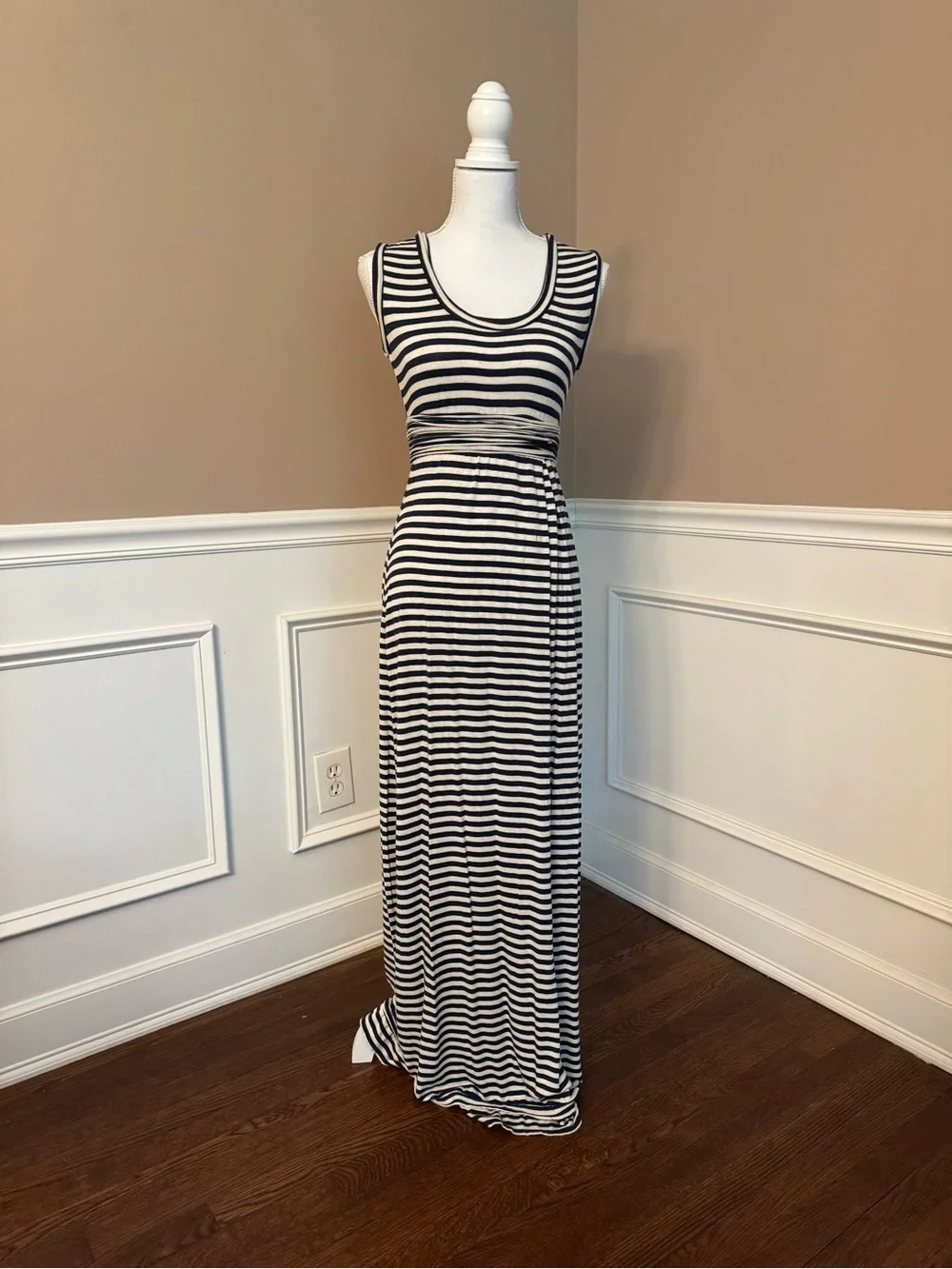 Max Studio Black and White Striped Scoop Neck Maxi Dress